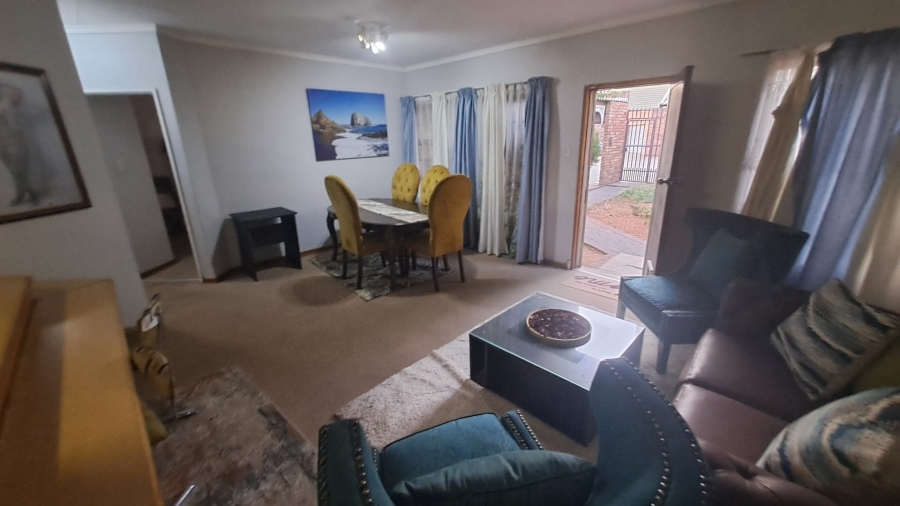 2 Bedroom Property for Sale in Universitas Free State